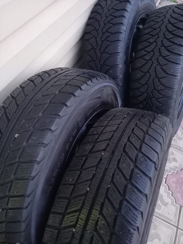 Продам зимие резины с дисками на ауди b4