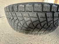 автошины Bridgestoune Blizzak  пр-ва Японии 225-65R17