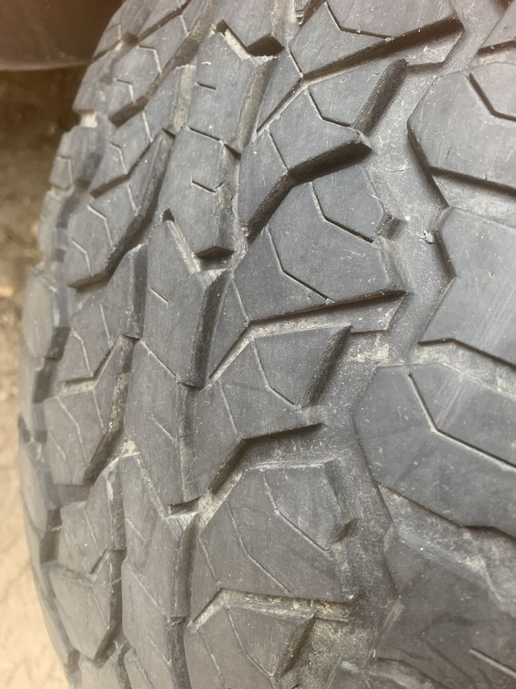 Продам Шины 275/70/16 пара