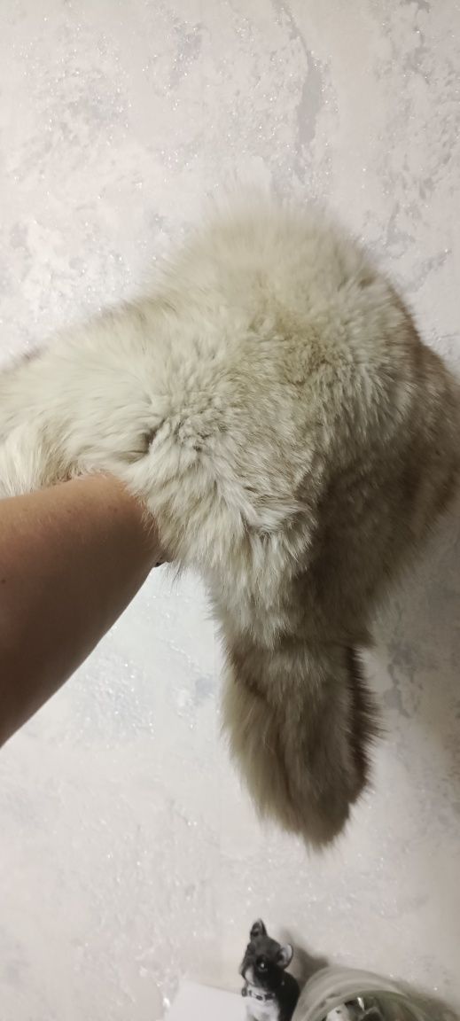 Продаю женскую шапку из кролика