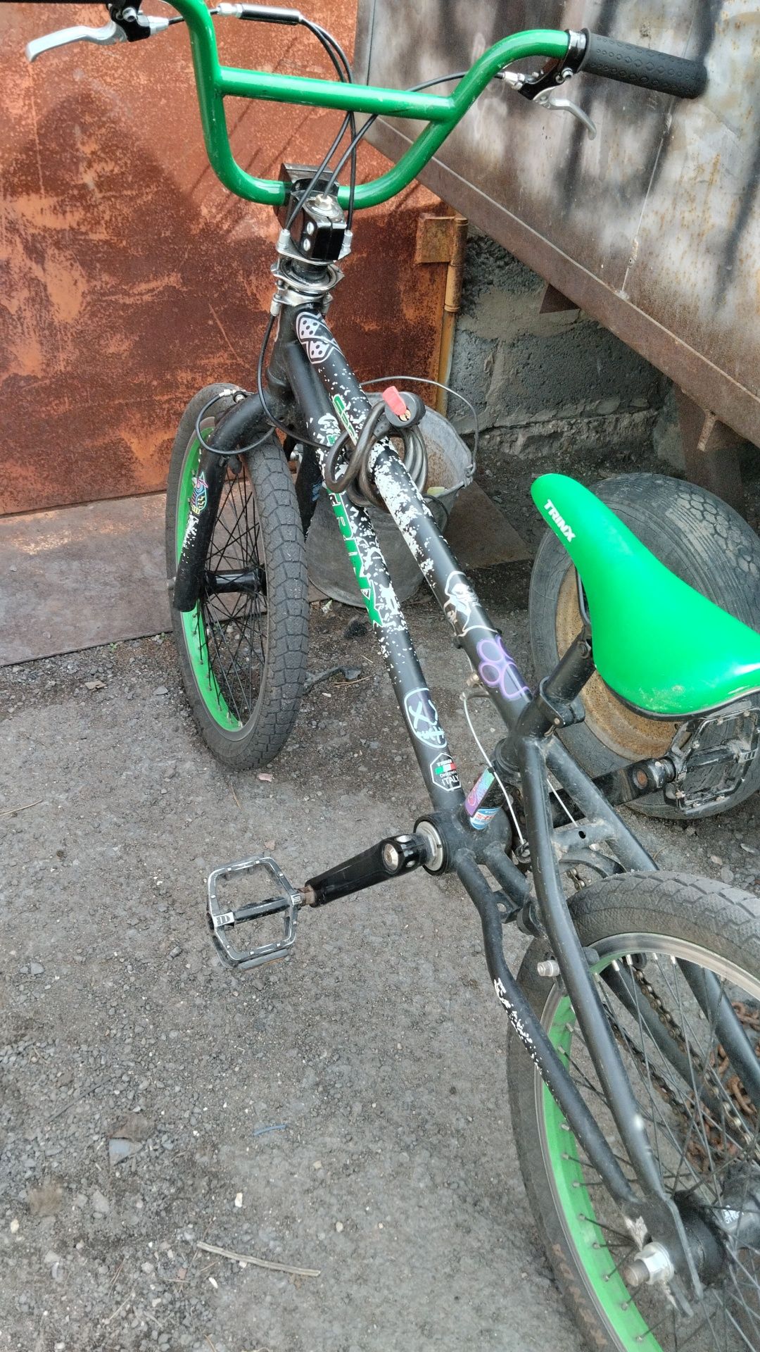 Продам bmx 2022года фирмы Trinx в идеальном состоянии