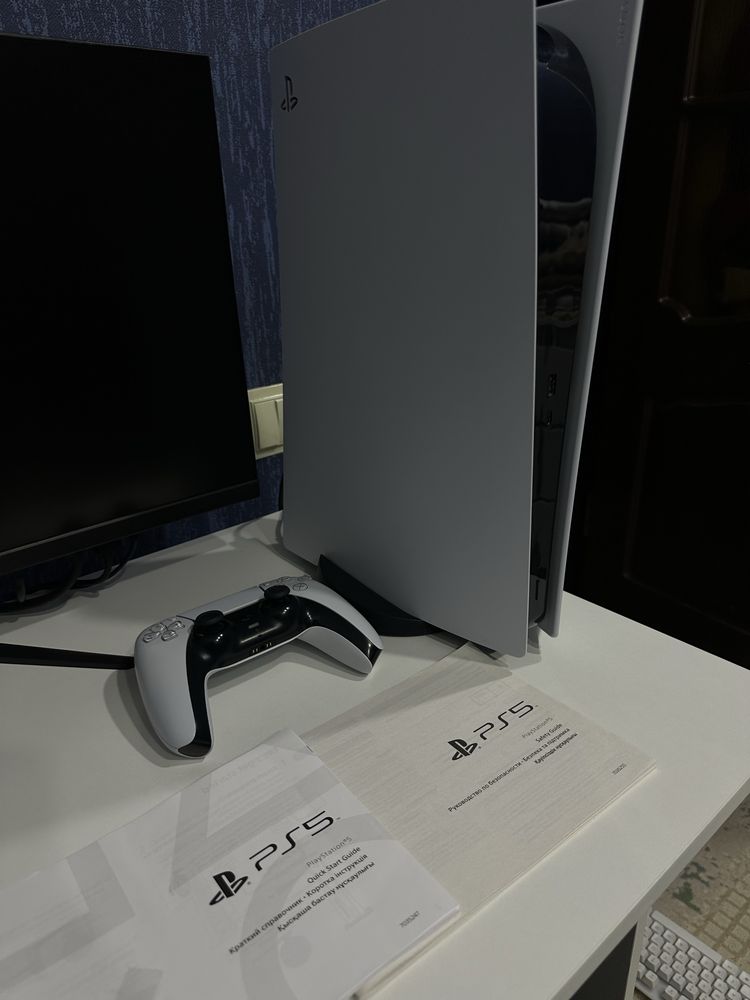 Продаю PlayStation 5 (PS5) в идеальном состоянии!