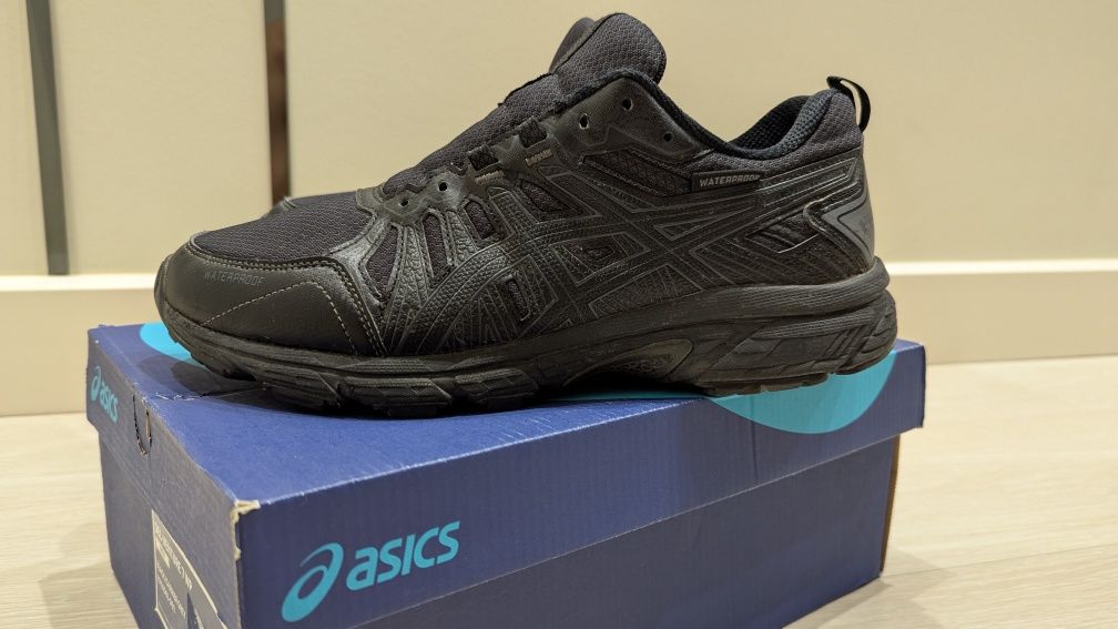 Кроссовки Asics размер US 8 демисезон