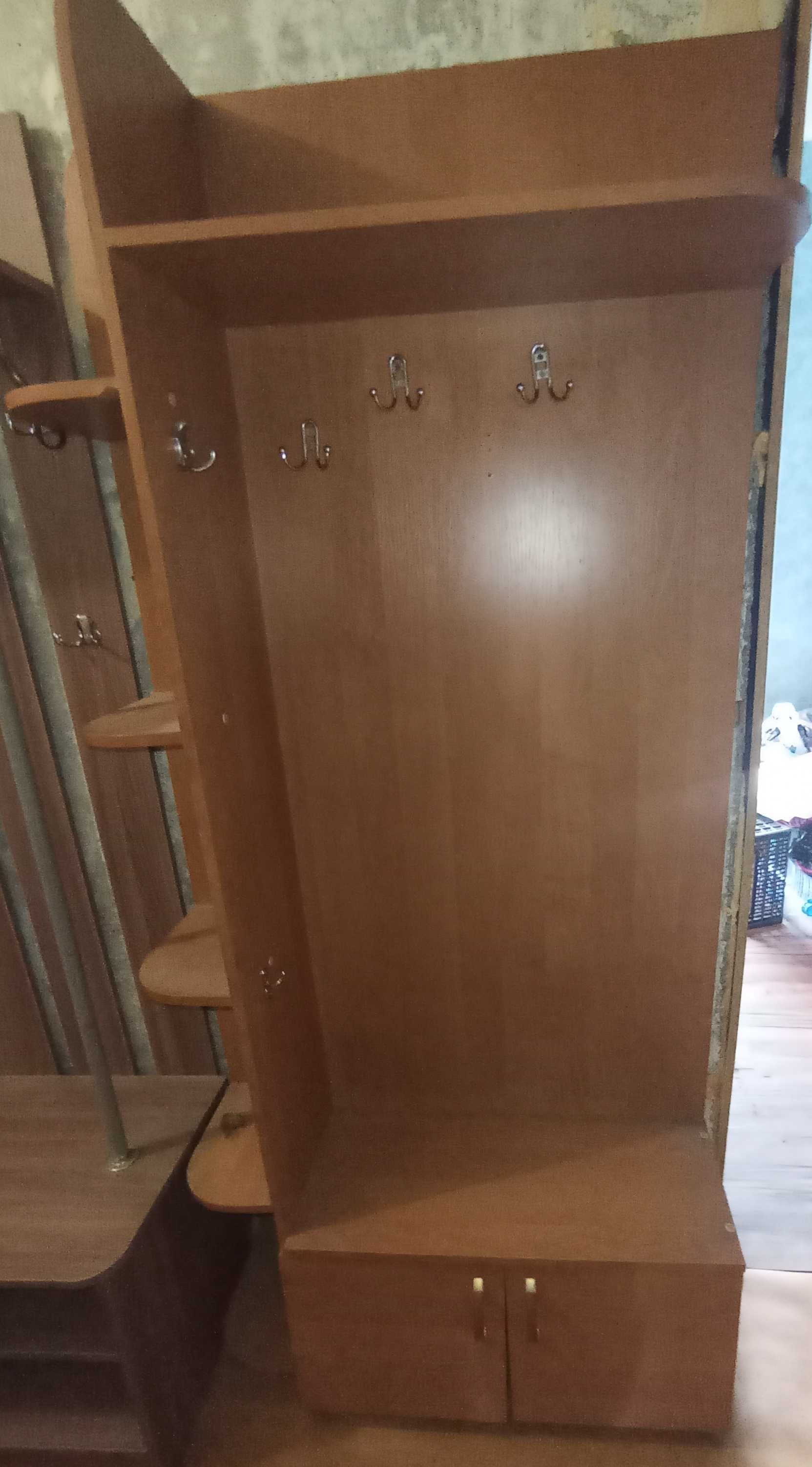 Мебель в прихожую