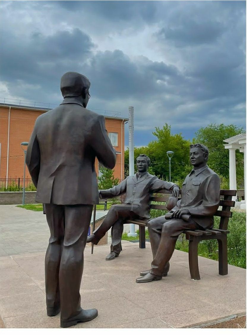 Скульптура, бюст, рельеф, монумент, бронзовая фигура, мүсін,
