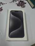 Продам запечатанный iPhone 15 pro black
