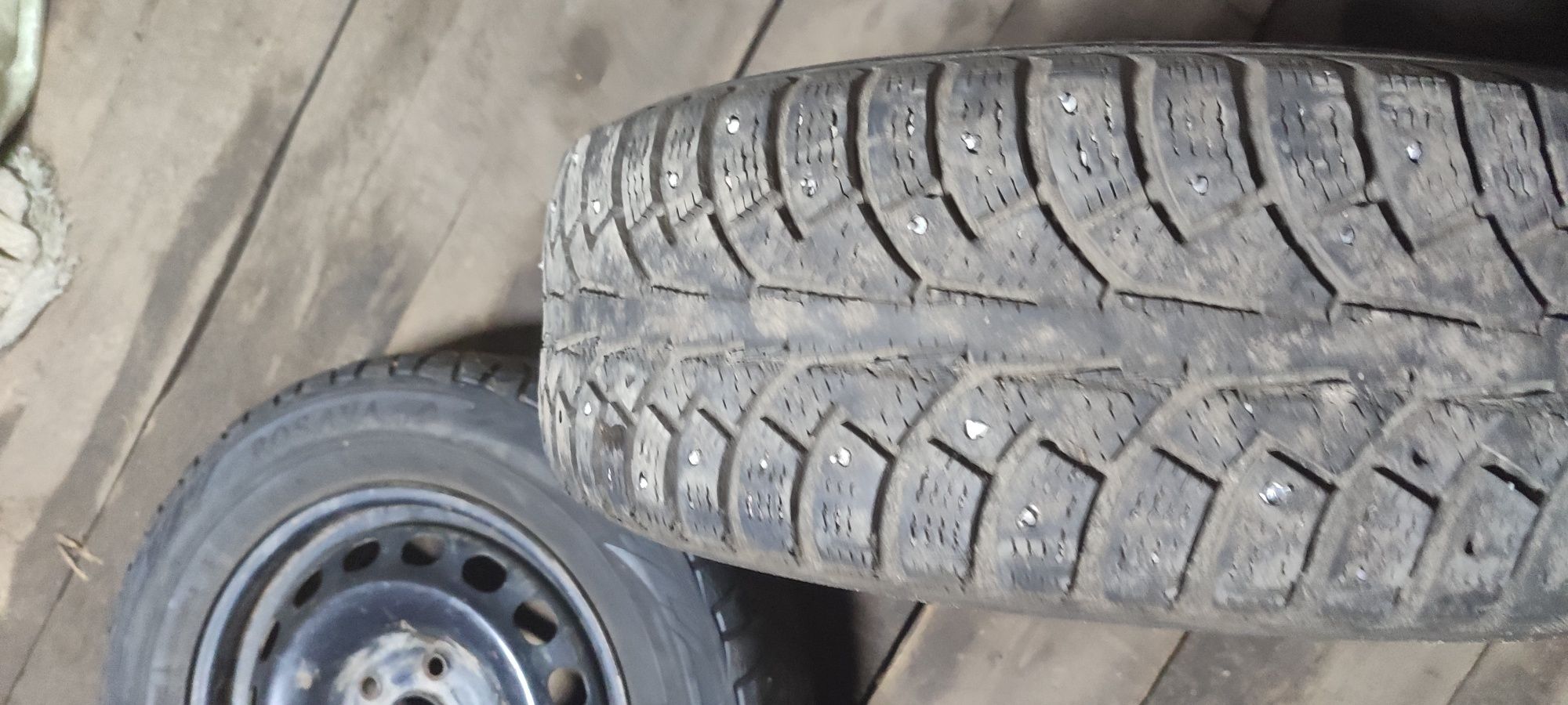 Продам резину с дисками на Ауди