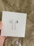 Наушники Apple AirPods with Wireless Charging Case белый
