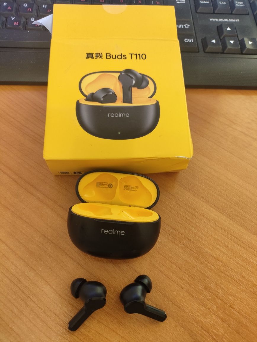 НаушникиRealme T110