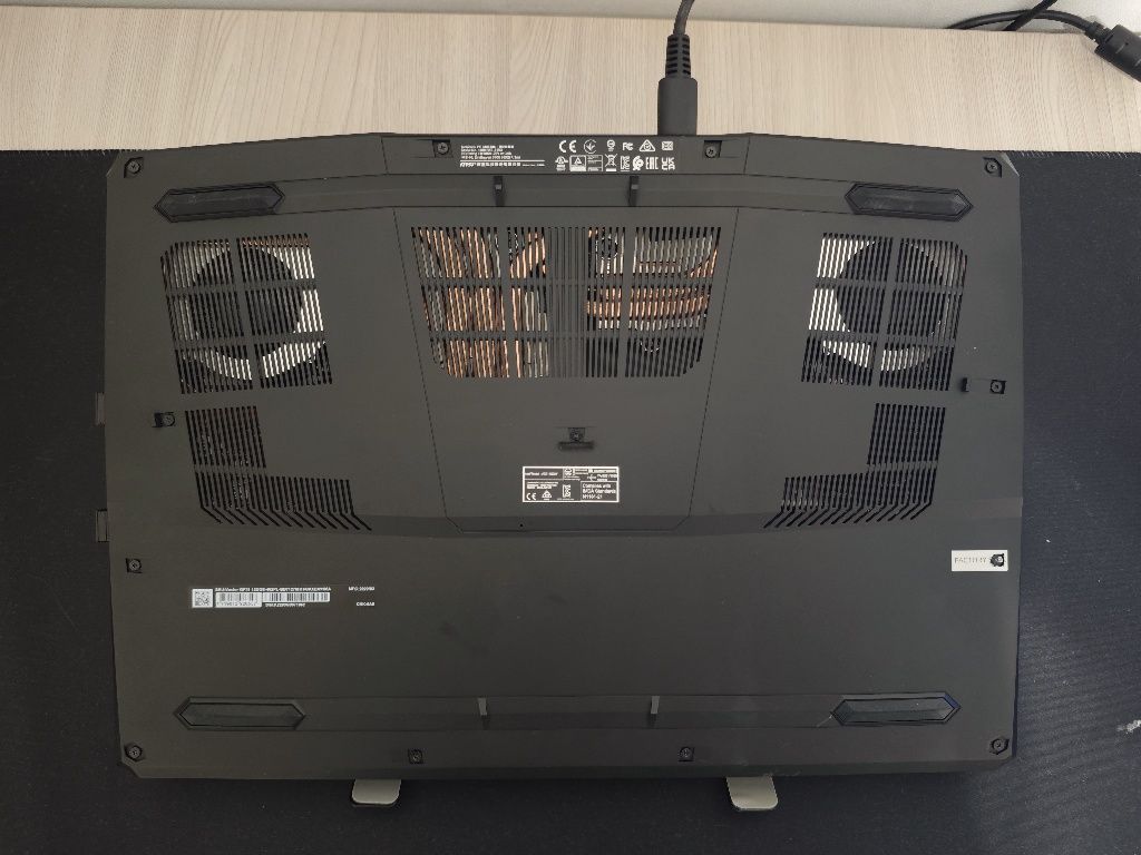 Продам игровой ноктбук MSI Vector GP76 core i7 12700H, rtx 3070TI