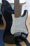 Электрогитара с комбиком Squier