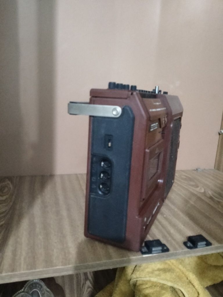 Продам кассетник Аэлита 102
