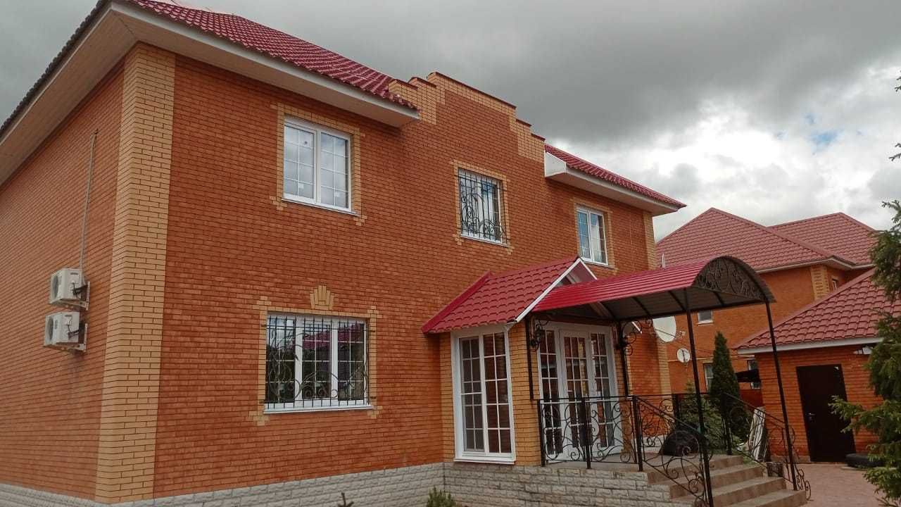 Пластиковые окна, выход на балкон, балконная рама - СКИДКИ