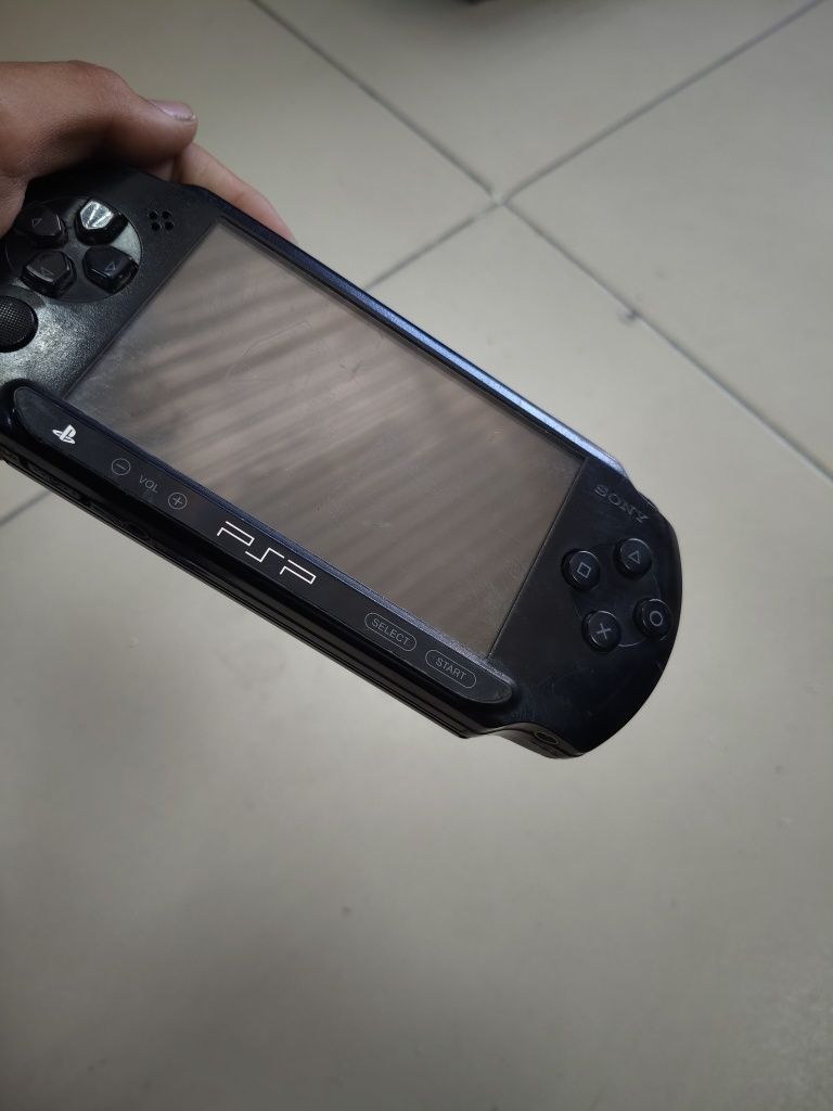 Сатам PSP / Продам PSP