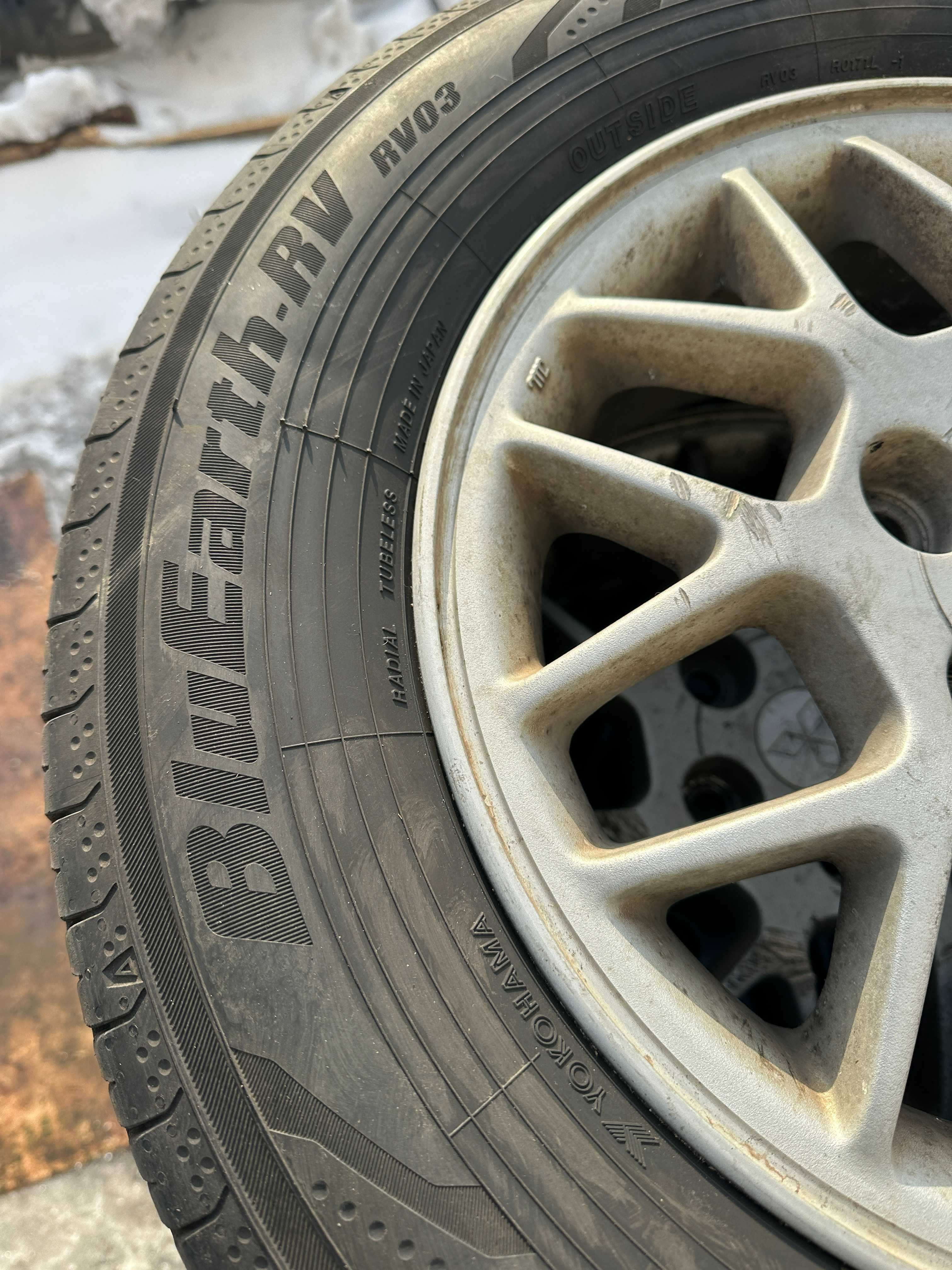 Диски с резиной Mitsubishi Grandis, 205/65 R15 5/114.3 из Японии