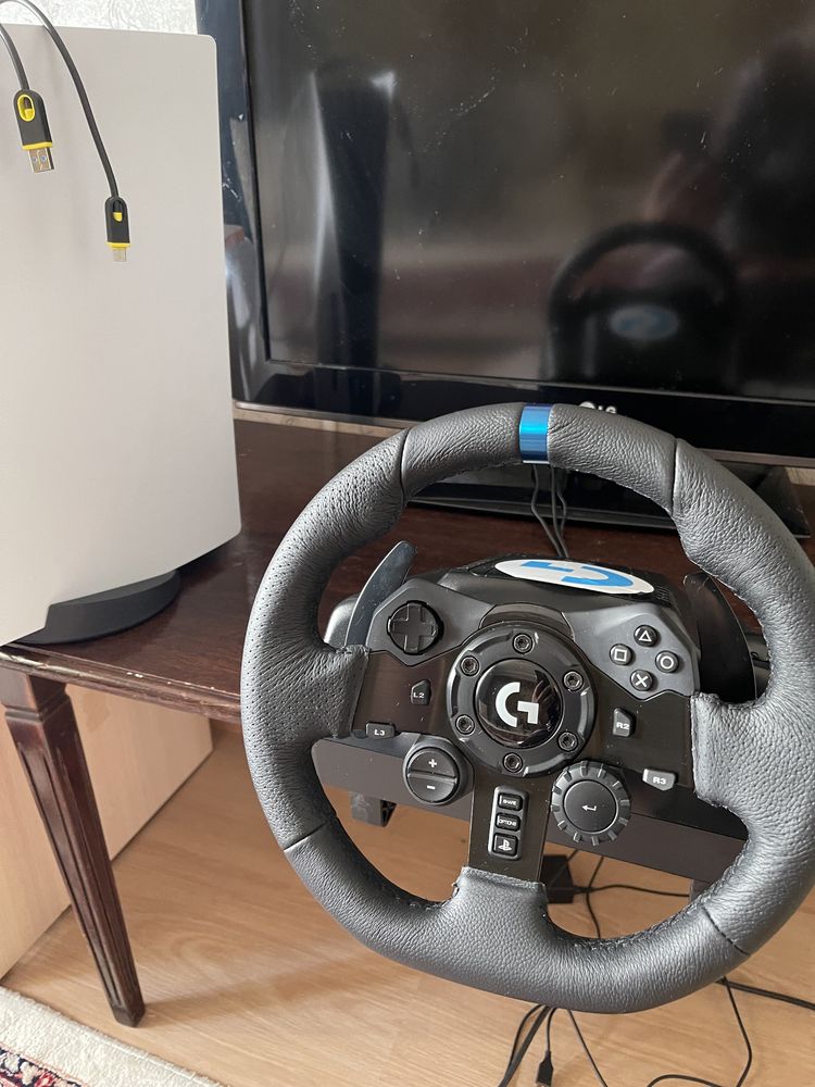Руль игровой  для PS 4. или 5. Игровой контроллер LOGITECH G923 TRUEFO