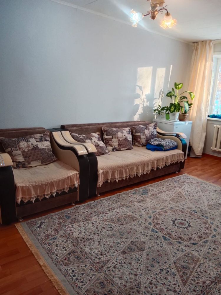 Продам 2 -х комнатную квартиру