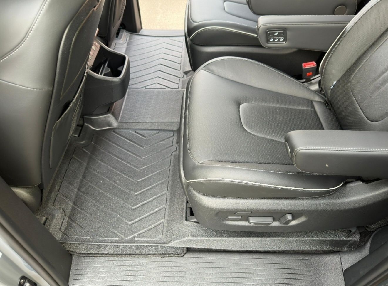 Полики на хюндай кустин,  Hyundai custin