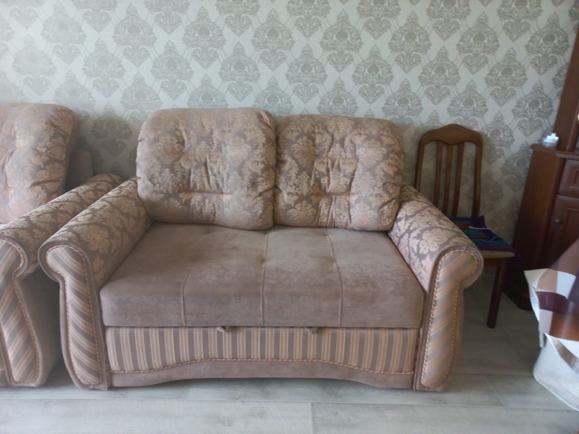 Продам мягкий уголок