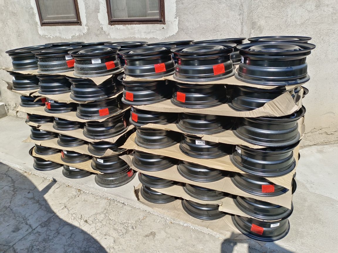 Диски R15 новые железные штампованные 4/100 цена от 55 до 72 тысяч тен