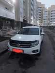 Продаётся   Фольксваген Тигуан объем 2 л, полный привод коробка автома