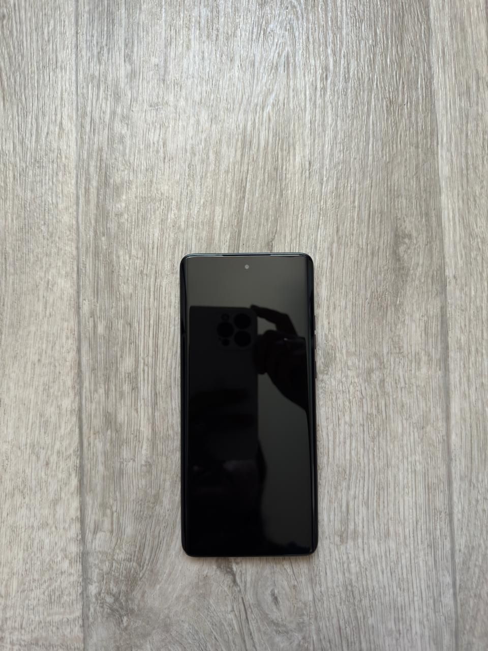 Продам Motorola edge 40 neo