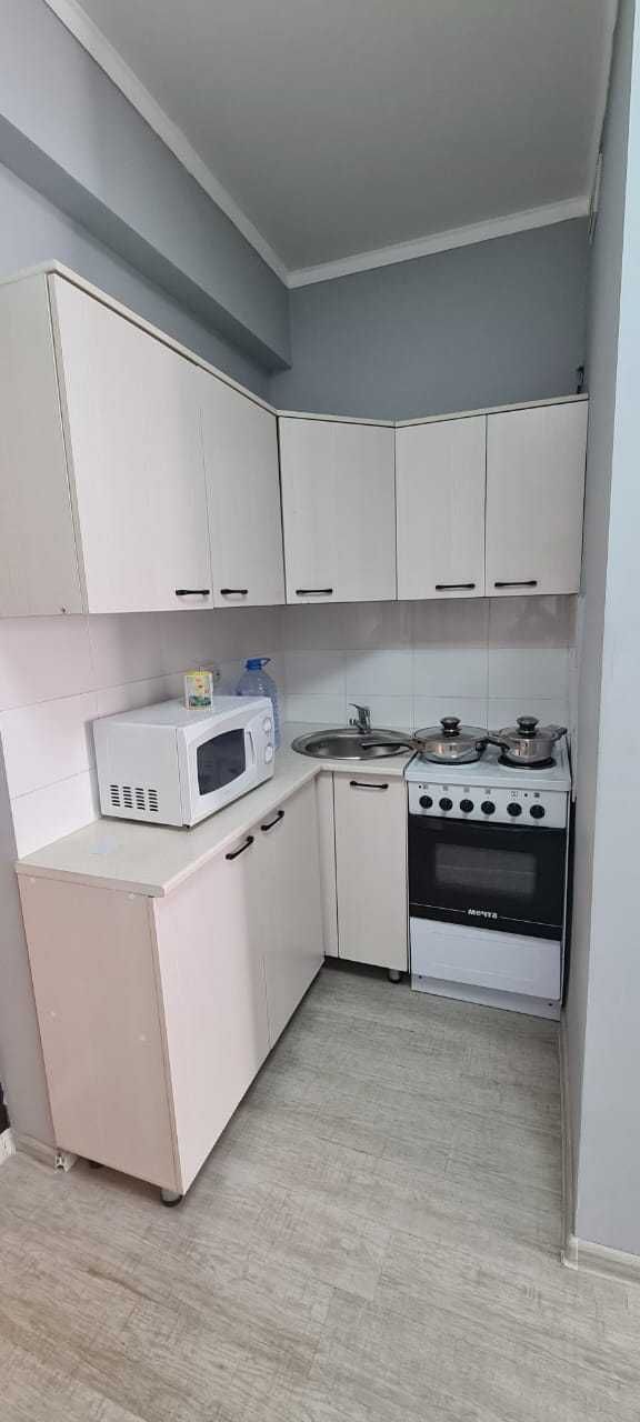 Продам квартиру кухня студия Алма сити