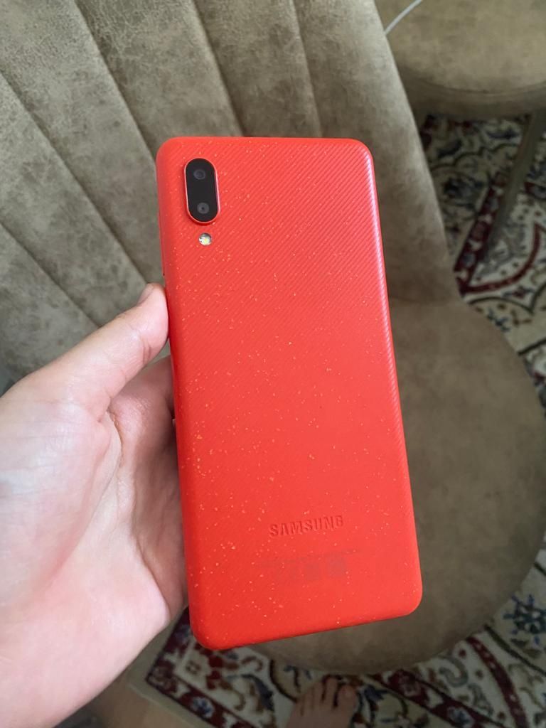 Samsung galaxy A02/красный