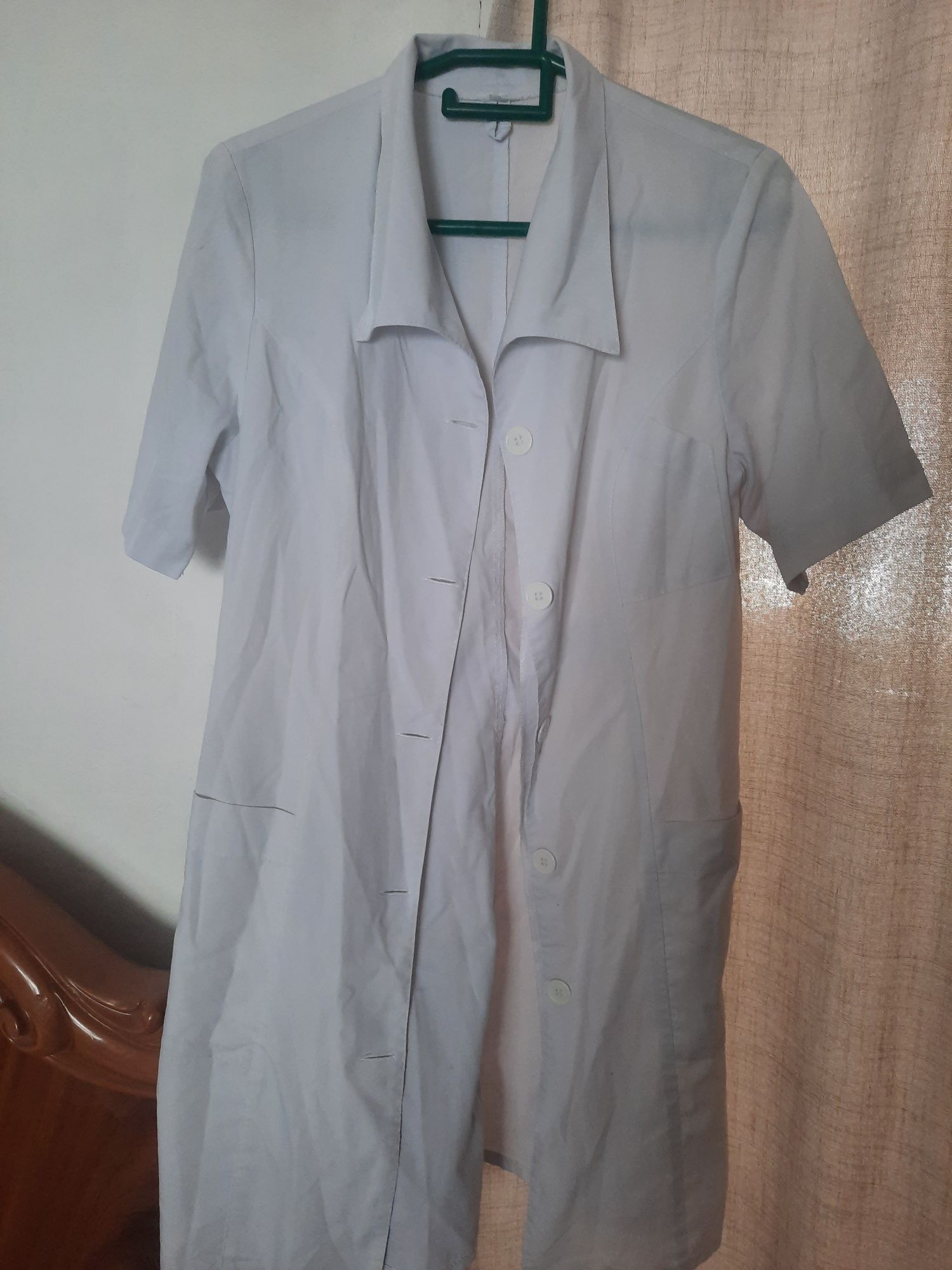 Продам медицинский халаты