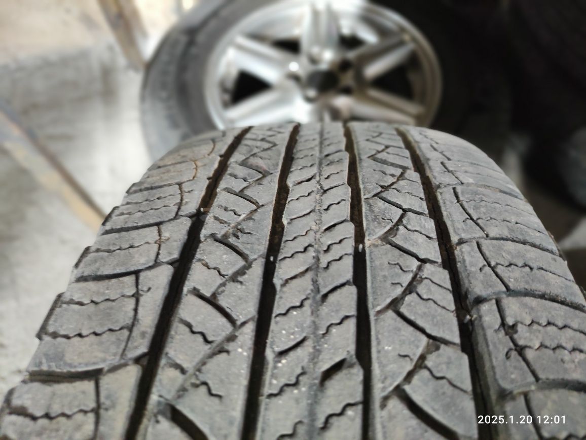 225/70/16Volvo OTHERS  BASE GRADE