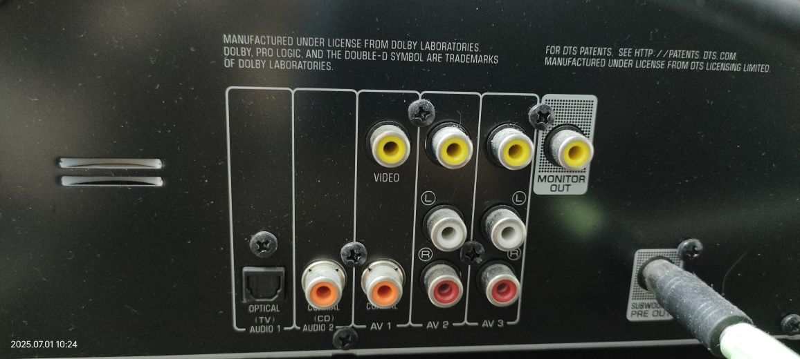 Домашний кинотеатр Yamaha RX-V379 ресивер