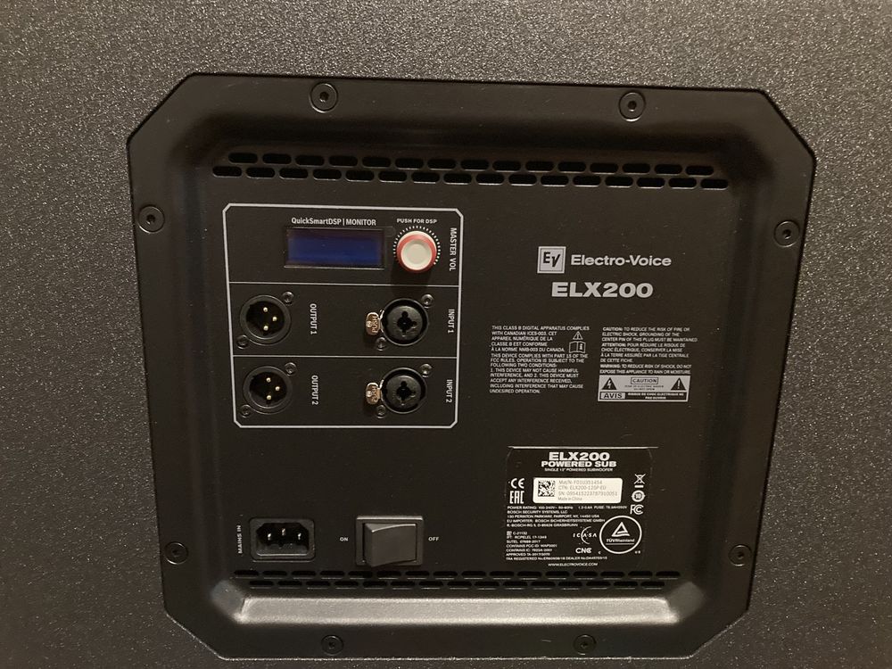 Продам активный саб Electro Voice ELX