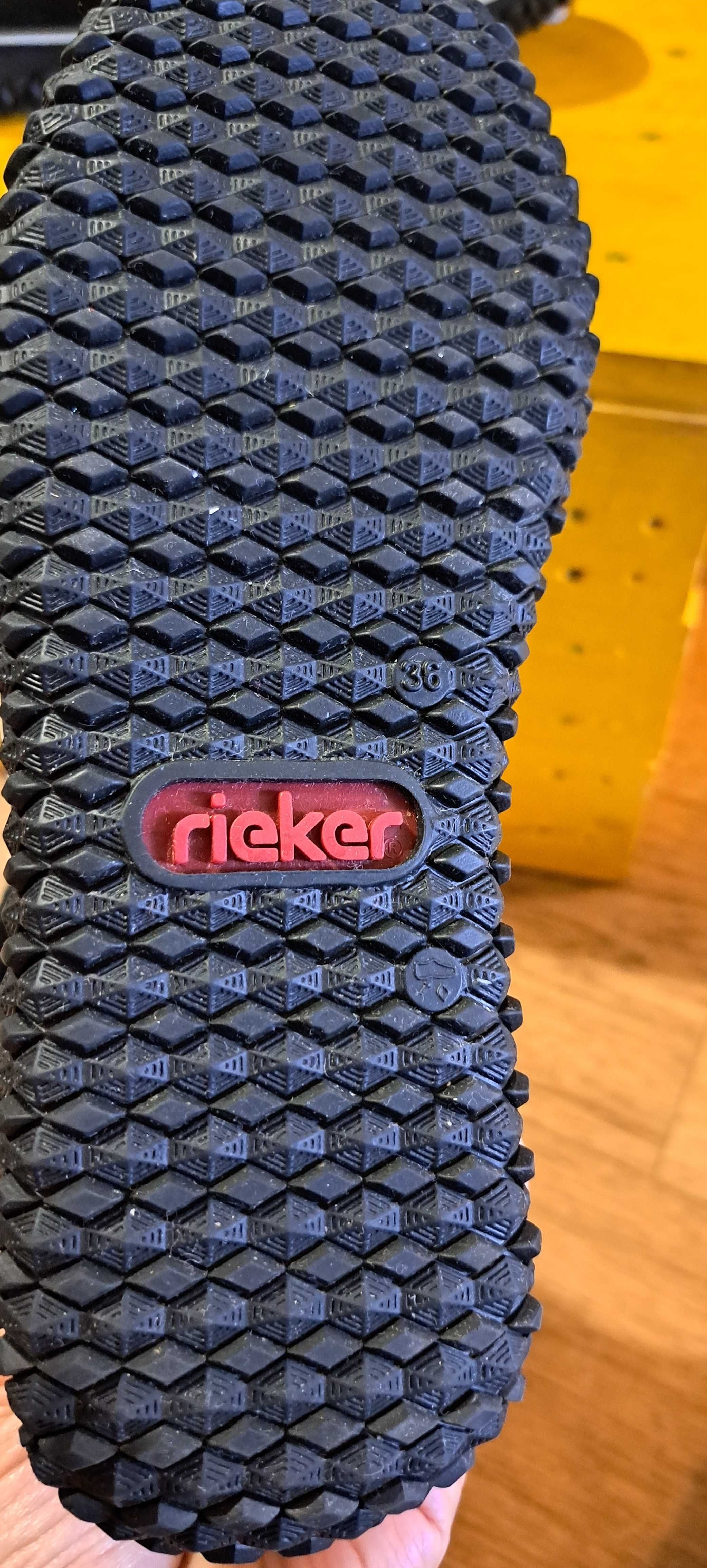 Сапоги женские Rieker, новые, зимние, размер 36