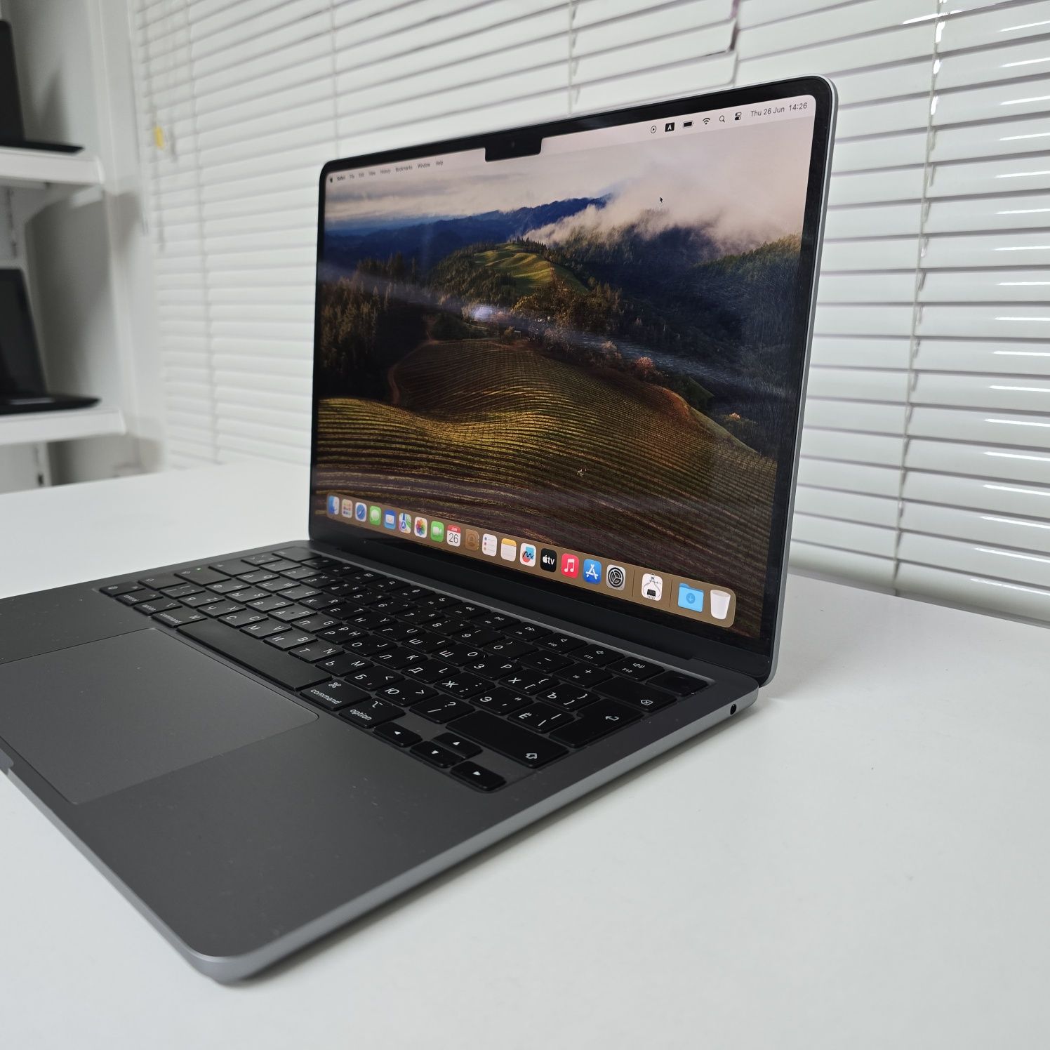 Ноутбук MacBook Air M2 2022