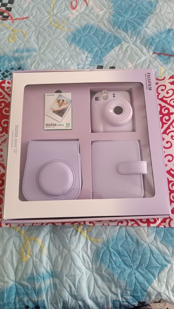Instax новый  55000 тыс могу уступить за 50К срочная продажа