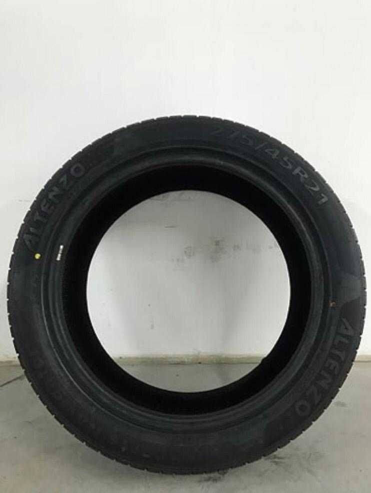 275/45R21 110Y XL — Altenzo Sports Navigator
