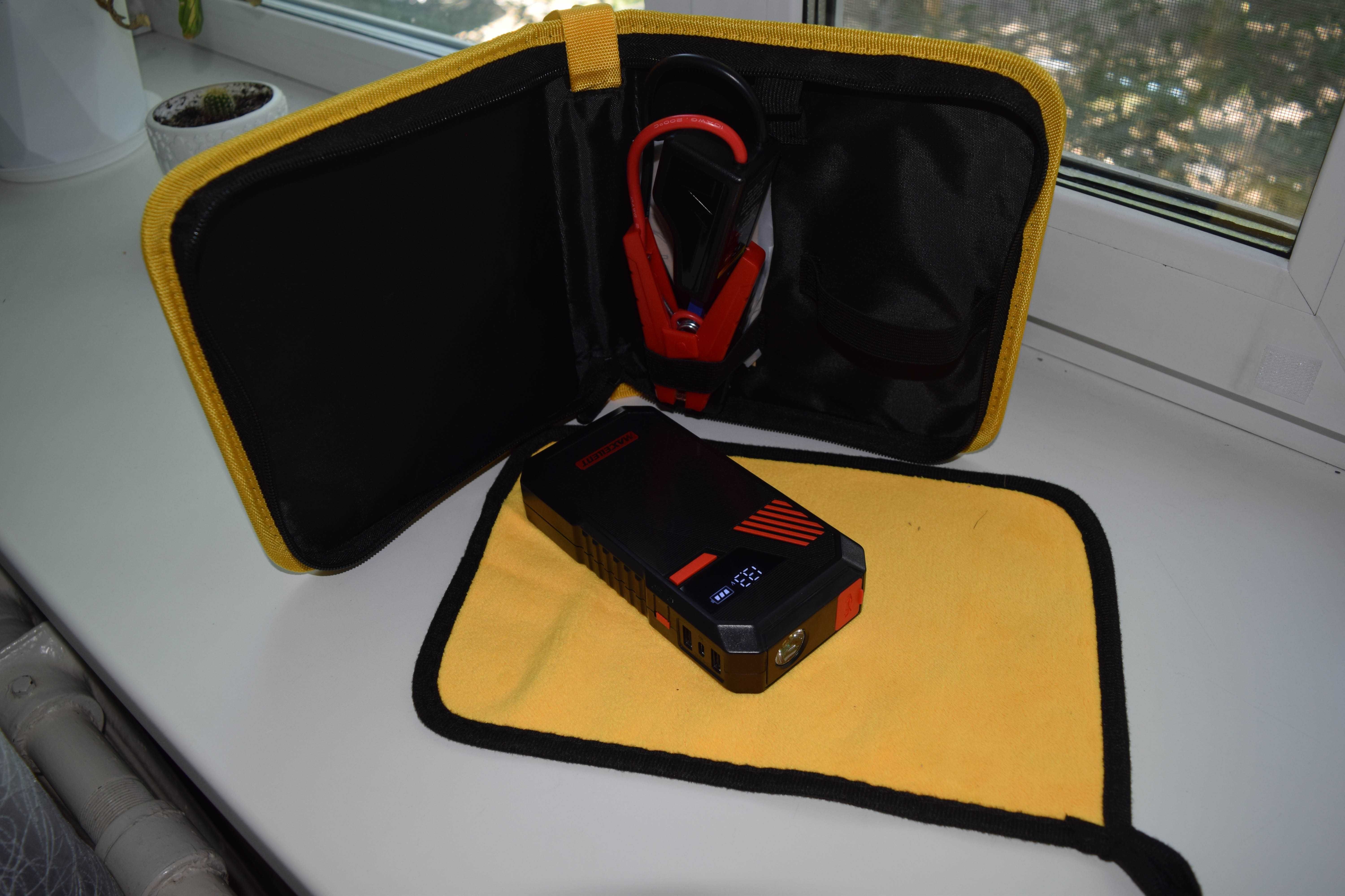 Jump Starter + фонарик
 аккумулятор life срок службы 10-15 лет
