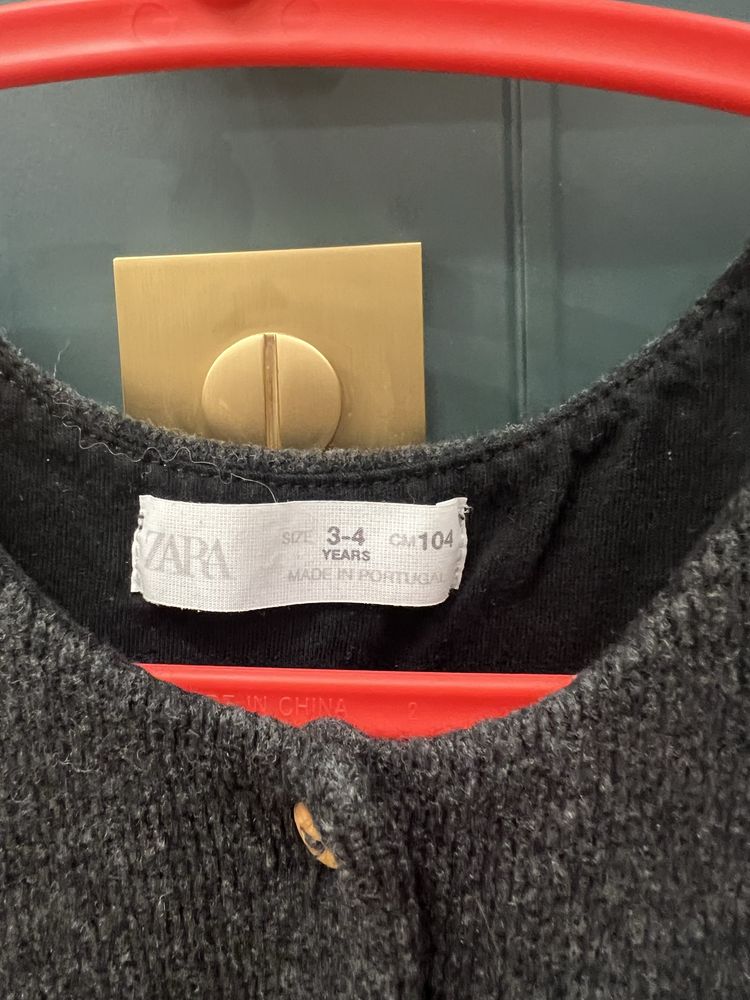 Детское платье фирмы Zara