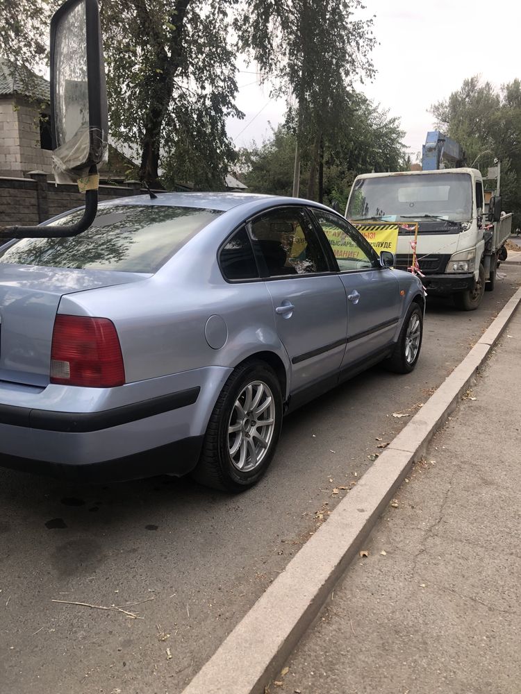 литые диски r16 в хорошем состояний