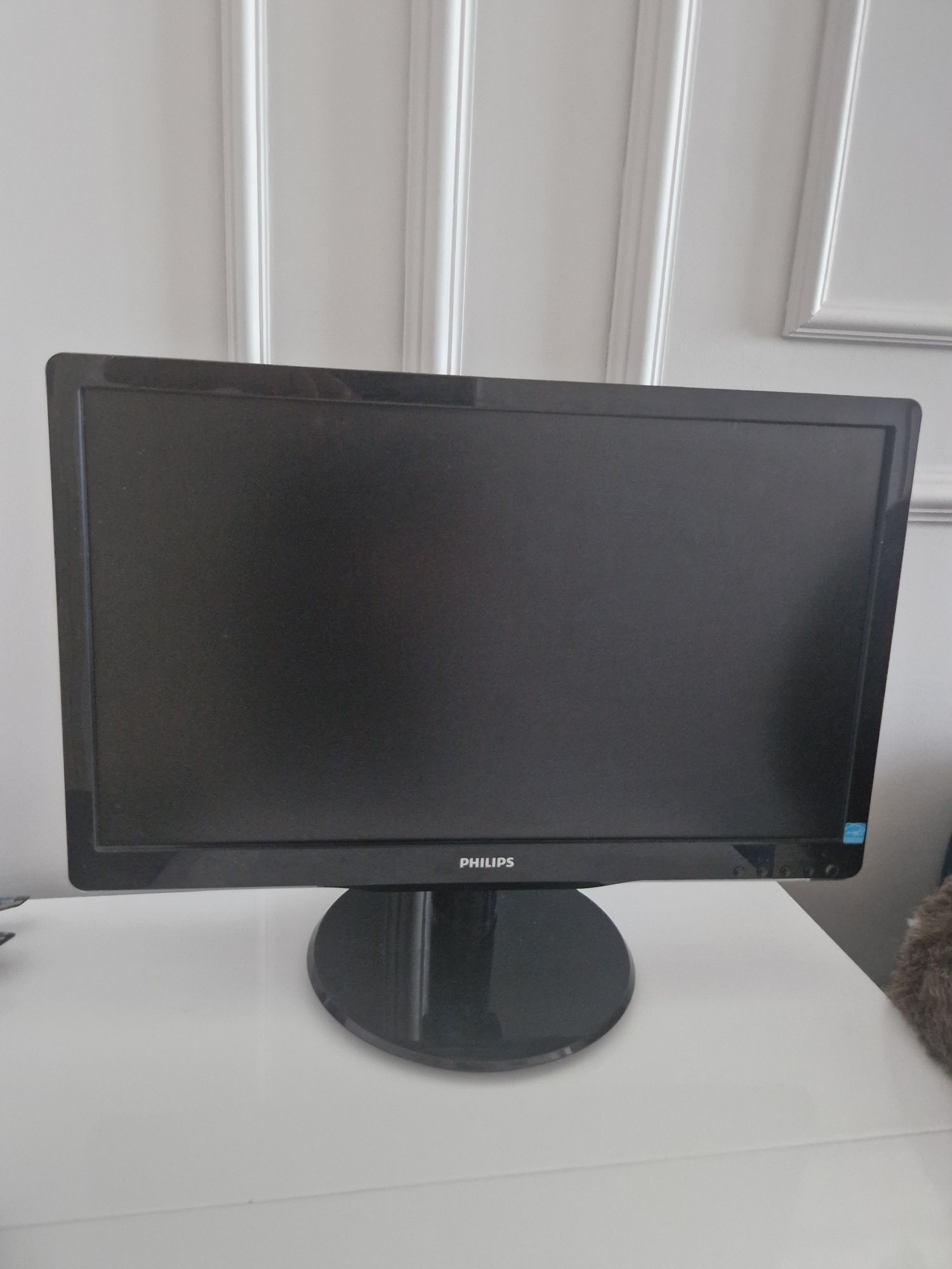 Продам монитор Philips