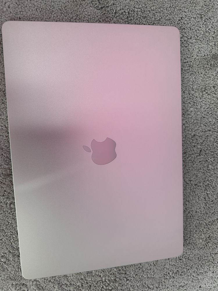 Macbook air M3 15.3 дюйма 256 GB