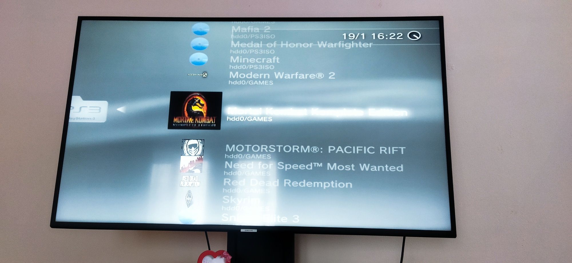 PlayStation 3 Super Slim 500GB, б/у, прошитая