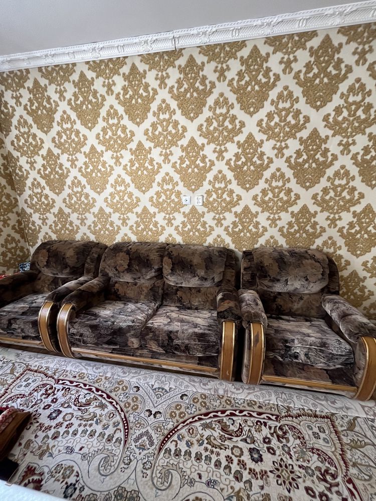 Продаётся диван!