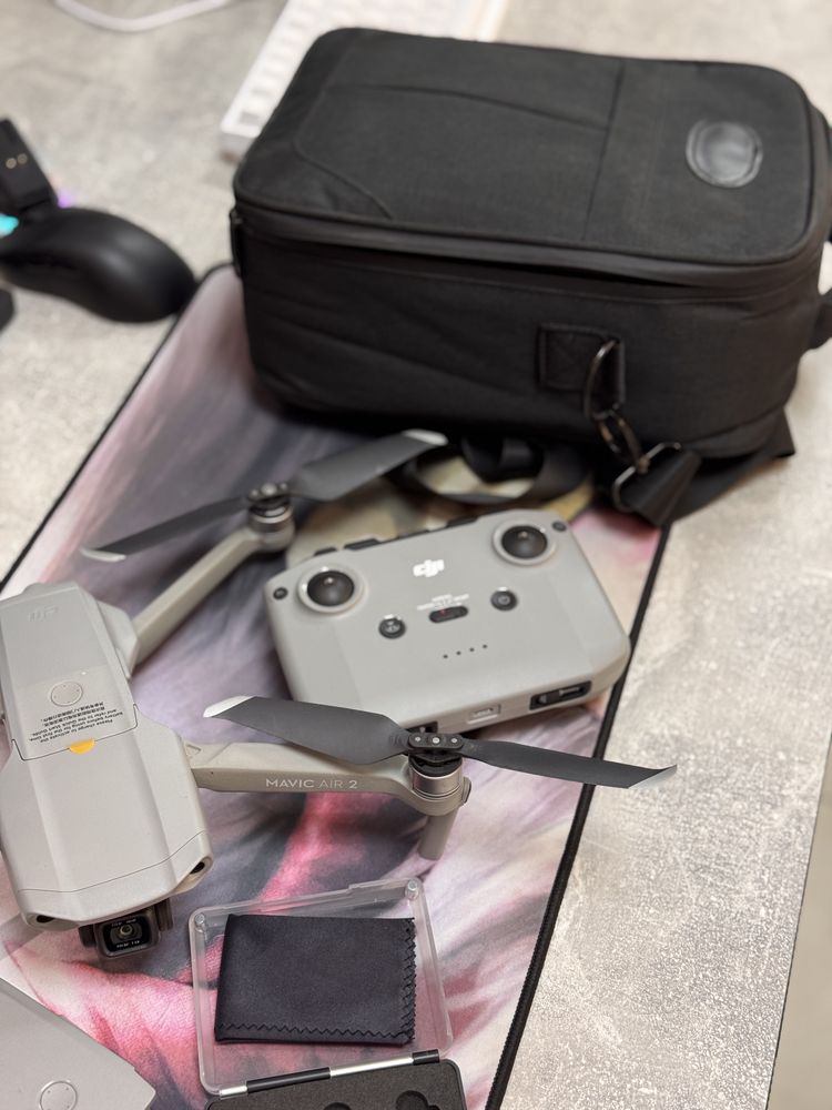 Дрон DJI Mavic Air 2 серебристый