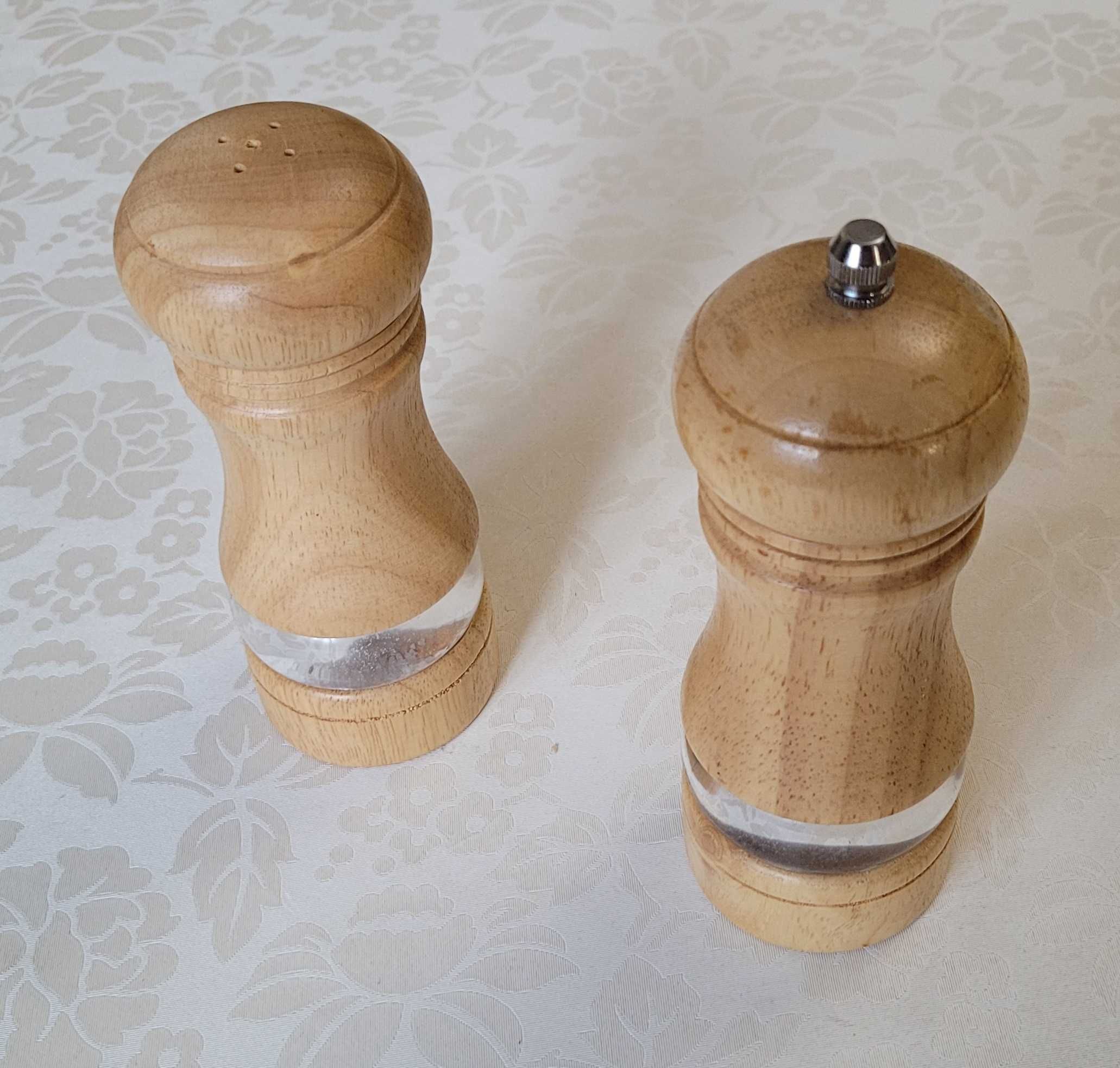 Мельница для специй, солонка