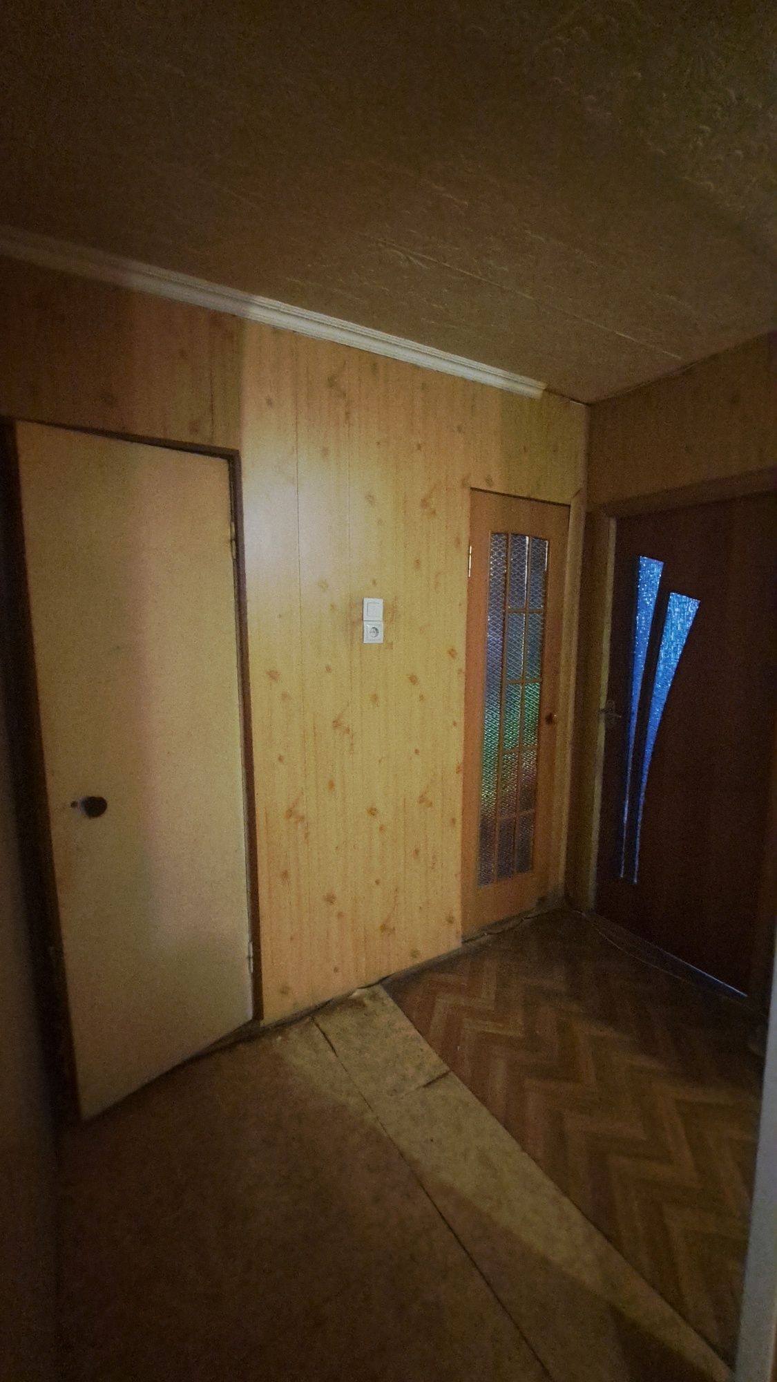 Продам 4х комнатную квартиру