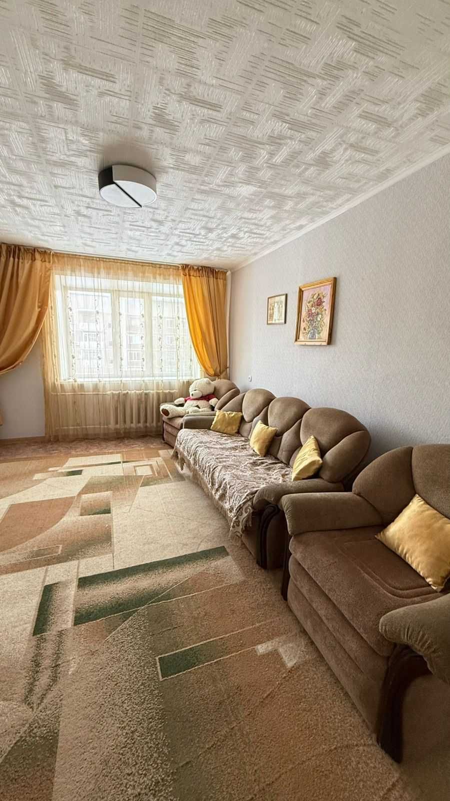Продам мебель- мягкую, корпусную.