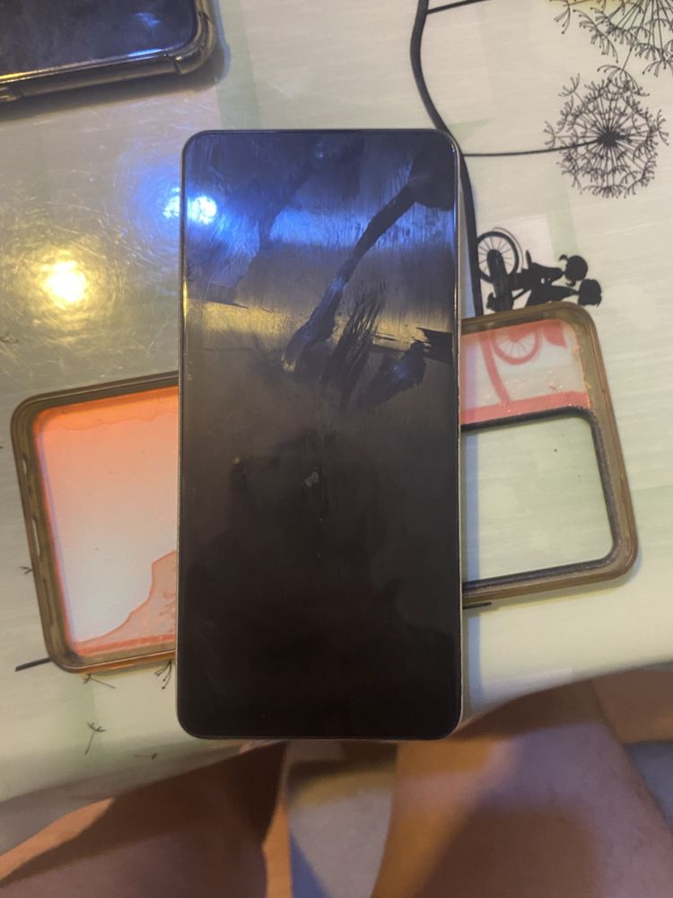 Oppo и Vivo продаю в хорошем состоянии