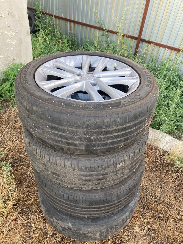 Продам Титановый диск 215/55/17 на камри