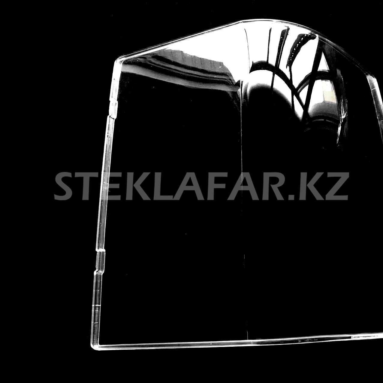Стекло на задний фонарь RANGE ROVER VOGUE (с 2006 по 2009 г.в.) рест